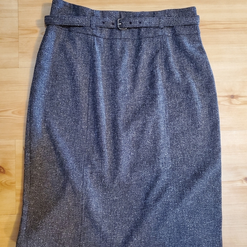 New York & Company Women's 2-piece Suit - Picture 7 of 12